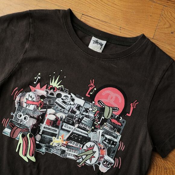 Stüssy Girls Graphic Print Crewneck Tee in Black Streetwear Casual Y2K Summer - Picture 3 of 6